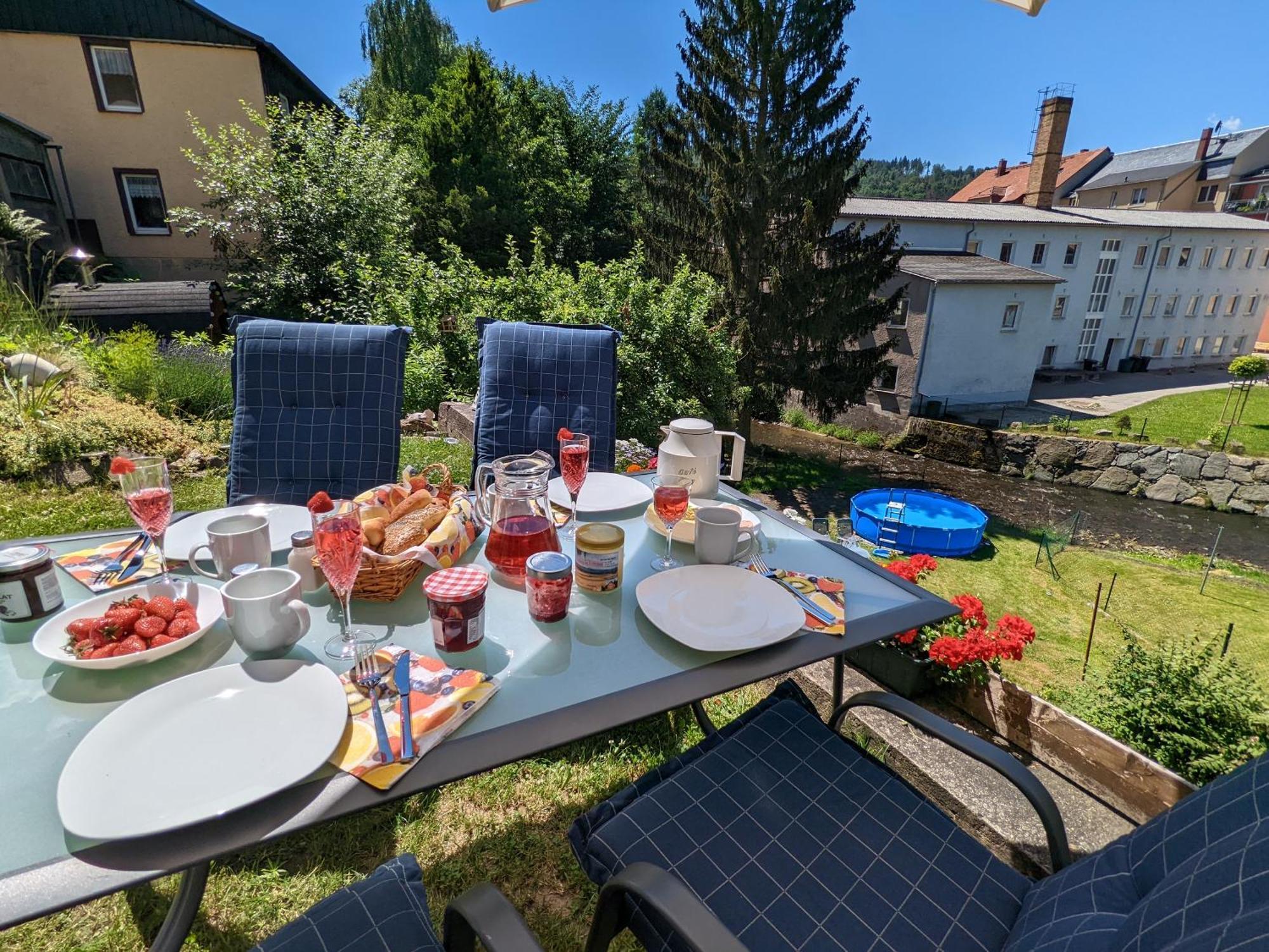 Hw4B - Urlaubsmagie - Zentral Mit Gemeinschaftsgarten, -Pool, -Sauna & Whirlpool ゼーブニッツ エクステリア 写真